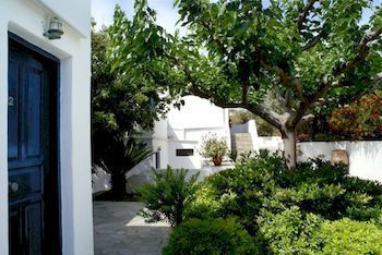 Hôtel Maistros à Sifnos Island Extérieur photo